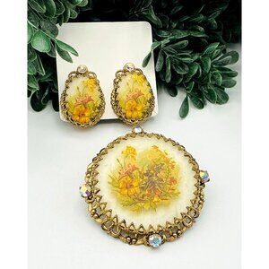 Vintage Gold-Tone Floral Clip-On Earrings and Brooch Set With Rhinestones